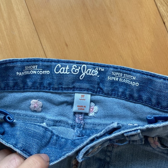 Toddler girls shorts bundle 2T - Picture 8 of 9